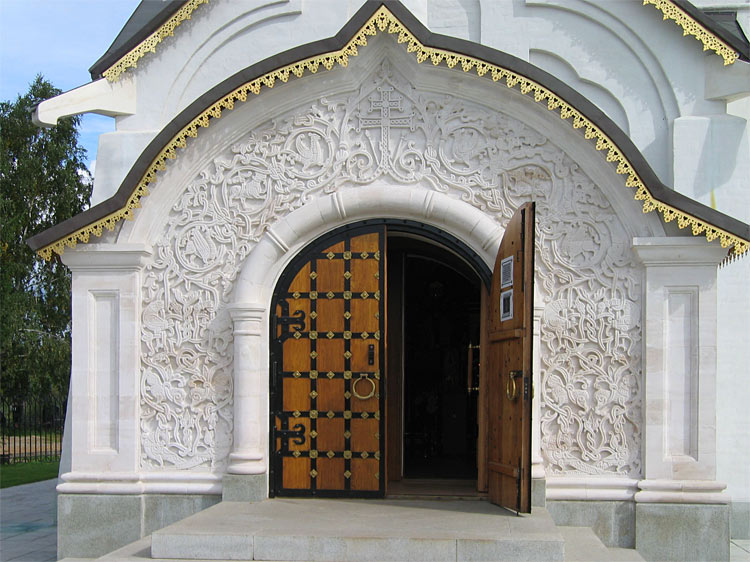 двери для церкви